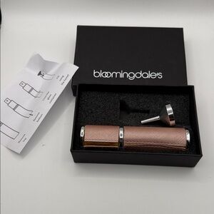 Bloomingdale's Women’s perfume spray bottle